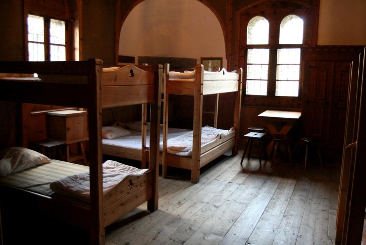 Burg Finstergrun Hostel Ramingstein Екстериор снимка